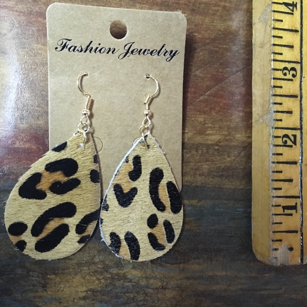 Leopard leather earrings
